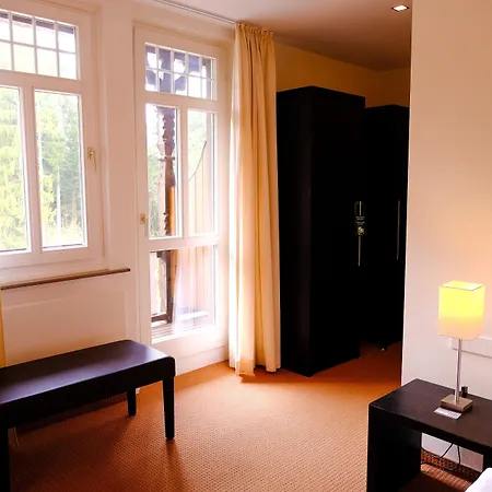 Fritz Lauterbad 4*
